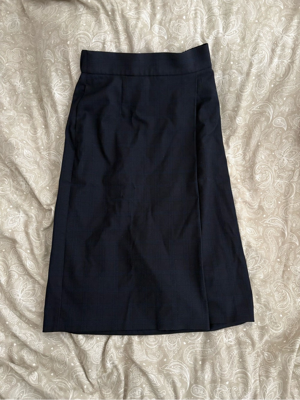 Uniqlo Dark Navy Midi A-Line Skirt
